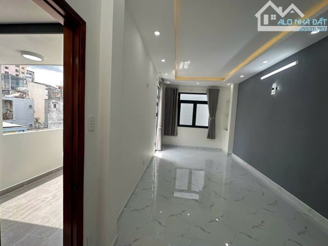BÁN NHÀ ĐẸP 3 TẤM GẤP TẠI Q4 GIÁ 5TỈ 790 TL VỊ TRÍ 1/ KHU DÂN CƯ DT 5.9*9 GIÁP Q1 - 5