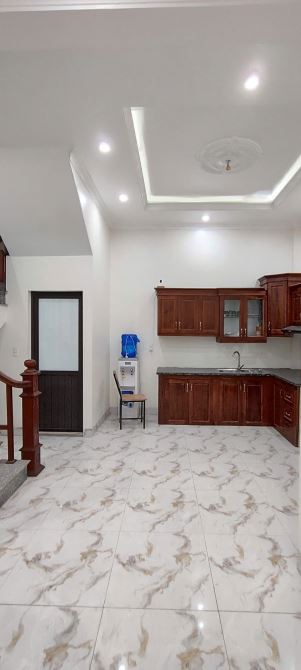 Nhà 3 tầng mới đẹp mặt ngõ Trần Nhân Tông - 6