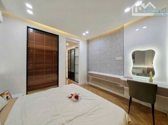 BÁN NHÀ CÔ GIANG,4 TẦNG, 30M2, GIÁ 7,2 TỶ (TL) - 6