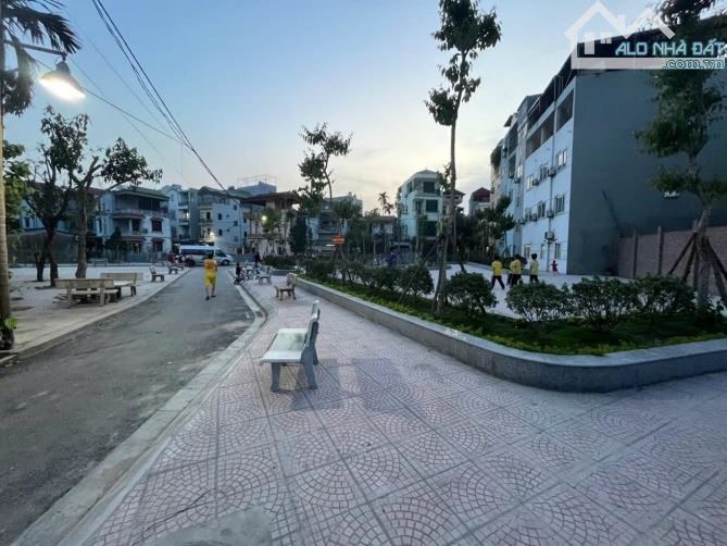👉👍 NHANH TAY MỚI KỊP. LÔ GÓC - ÔTÔ VÀO NHÀ _ NHÀ ĐẸP Ở NGAY _ FULL NỘI THẤT SANG SỊN MỊ - 6