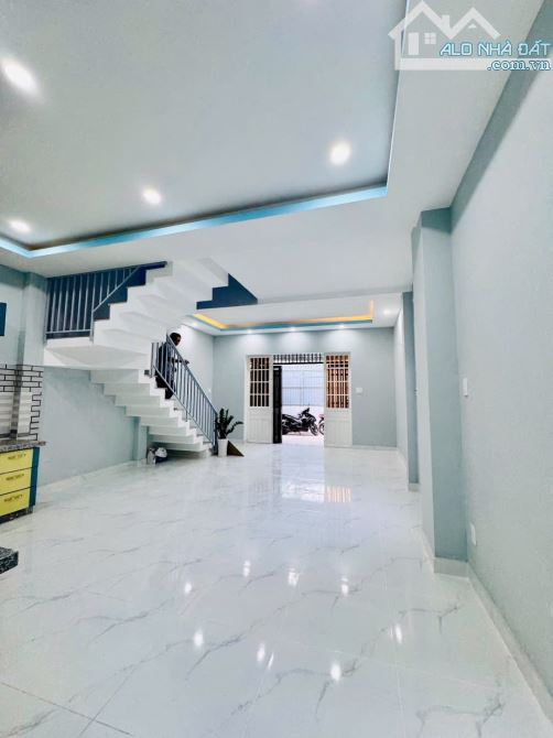 Nhà Thạnh Lộc 31 ( 5M x 12M ) 1 trệt 1 lầu , đường 7M khu dân cư Q12 - 6