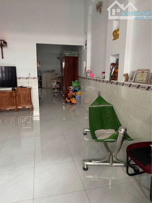 GẤP ! Bán căn nhà c4 ở Bến Xe An Sương 4x17 ( 68m2 ) 690 TRIỆU Sổ hồng riêng sang tên - 6