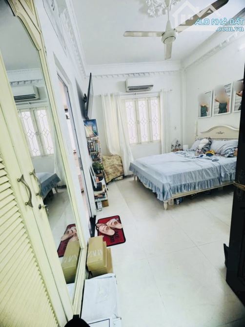 💥💥 NHÀ ĐẸP 3 TẦNG BÀU CÁT - DT 4.5M x 18M - KHU VIP. NGAY GÓC TRƯƠNG CÔNG ĐỊNH - BÀU CÁT - 6