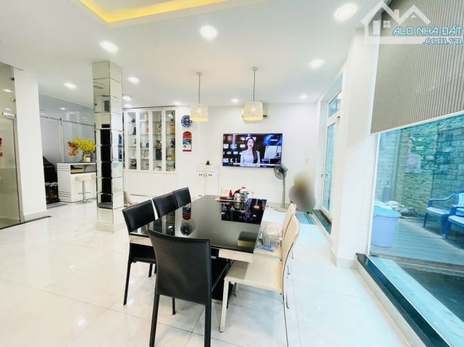 Q7 BIỆT THỰ NAM LONG TRẦN TRỌNG CUNG 8x24M 4 TẦNG ĐƯỜNG RỘNG THOÁNG KHU CỰC VIP 2xT - 6