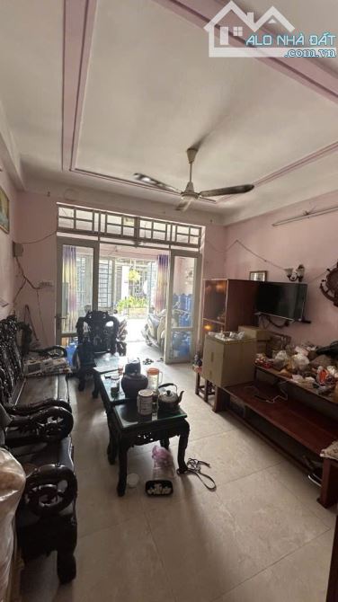 Bà Điểm(TC-HM) bán nhà trệt, lầu 5x30m gần Nguyễn Ảnh Thủ trường học siêu thị giá 7tỷ - 6