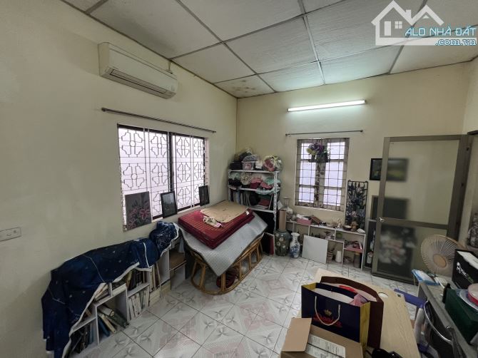 Hiếm, Trần Khát Chân, 150m, Lô góc, Nở hậu, Sổ vuông, Ngõ nông gần phố, Tiện ích bạt ngàn - 6