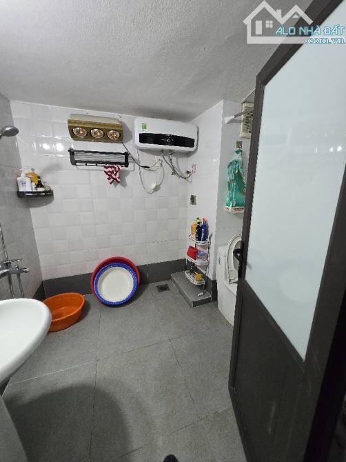 Siêu phẩm Long Biên, sát Vinhomes, ô tô vào nhà, cách ô tô tránh 20m, nhà 5 tầng, 40m2 - 6