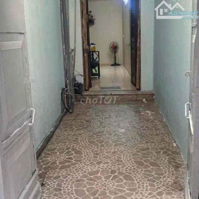 CHO THUÊ NHÀ NGUYÊN CĂN ĐƯỜNG THANH NHÀN, GẦN TRƯỜNG ĐH BÁCH, KINH, XÂY, GIÁ 7 TRIỆU - 6