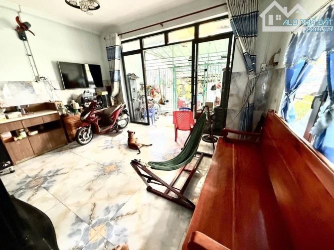 Lê Tân Bê - cách BX Miền Tây 5