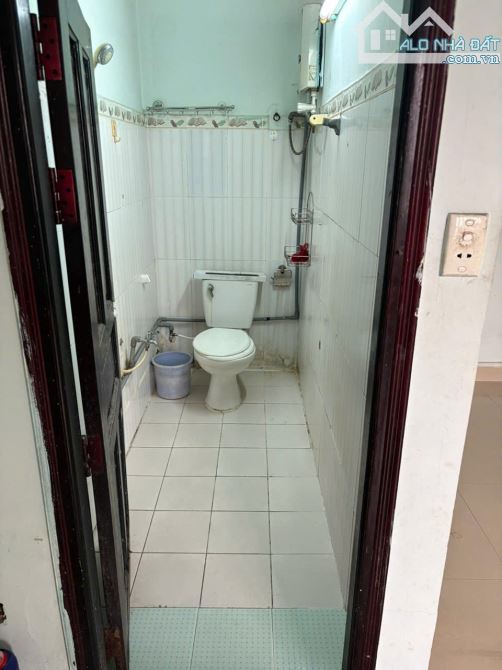 13.5TỶ-BÁN TOÀ NHÀ 28P TRỌ , ĐƯỜNG O TÔ, p. linh chiểu,tp. thủ đức ,167m2 sát chợ thủ đức - 6