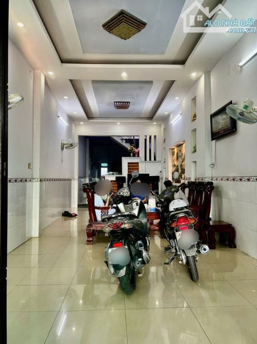 🔥 MT TÂN XUÂN 3 – Hóc Môn ĐƯỜNG 10M  * GIÁ 5.9 TỶ ..TL  📐 DT: 4x35m. 🏠 1 trệt 1 lầu, 4P - 6