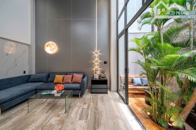 💥VILLA 5 TẦNG XINH LUNG LINH - XE HƠI NGỦ NHÀ - 4.5 X 17 - NGAY CÔNG VIÊN LÀNG HOA GÒ VẤP - 7