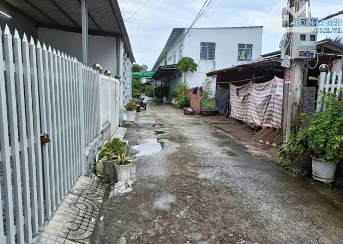 Bán nhà 1 trệt 1 lầu đẹp ở Thới Tam Thôn Hóc Môn 4x23 ( 92m2 ) 820 TRIỆU Sổ hồng riêng - 7