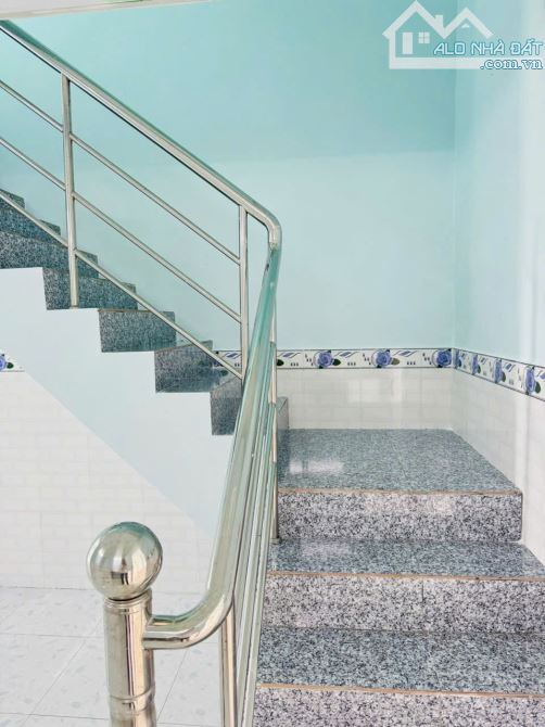 Chủ đổ nợ cần bán gấp căn nhà 106m SHR đường xe hơi tại Cần Giuộc - 7