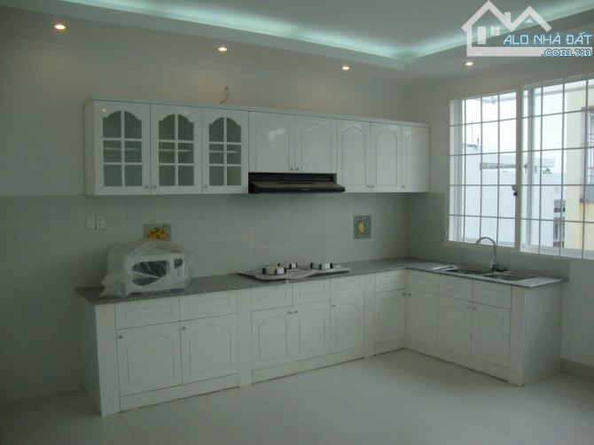 Bán nhà mặt tiền đường Nguyễn Quý Đức, An Phú (cũ), Quận 2 - DT 100m2 - 32 tỷ - 7