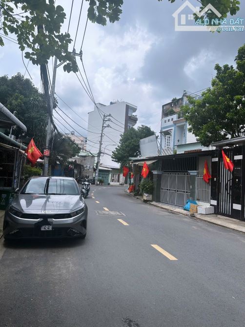 BÁN NHÀ - NGUYỄN THỊ BÚP 124m2 - Q12 - 7,8 Tỷ - 7