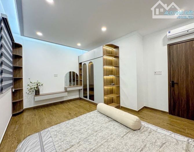 Q7 5x12M PHƯỜNG TÂN HƯNG 3 TẦNG 4PN NHÀ ĐẸP CÁCH LOTTE 500M QUA Q1 1 CÂY CẦU 7.xT - 7