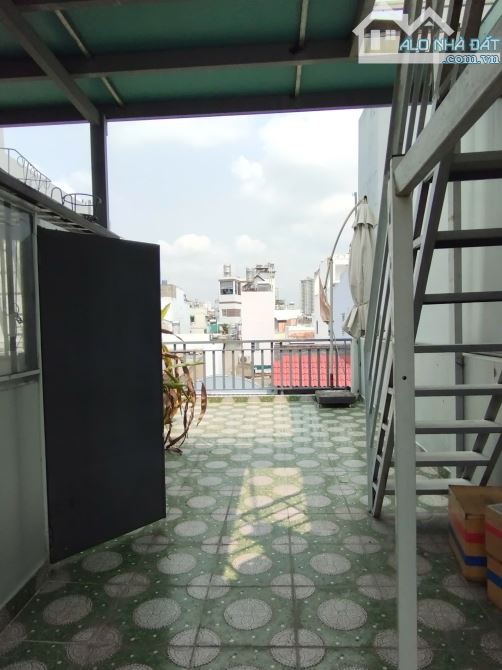 Nhà Hẻm 3 Gác 1/ Đoàn Văn Bơ, P.14, Quận 4 | 4,5 x 10 | Trệt 2 Lầu | 2PN 2WC | Giá 13tr - 7