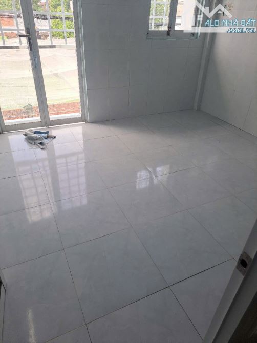 Bán gấp nhà 1 lầu mặt tiền đường ngay sau chợ Đông Thạnh giá 1 tỷ 650 triệu - 7