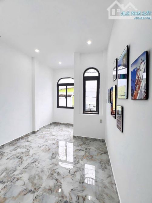 NẮM CHÍNH CHỦ BÁN NHÀ 2 TẦNG HẺM 208 CÁCH MẠNG THÁNG 8 - 7
