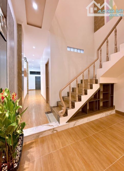 NẮM CHÍNH CHỦ BÁN NHÀ 2 TẦNG MẶT TIỀN ĐƯỜNG SỐ 5 - 7