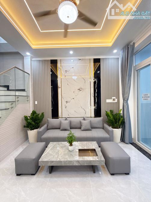 NẮM CHÍNH CHỦ BÁN NHÀ 2 TẦNG HẺM 81 HỒ BÚN XÁNG - 7