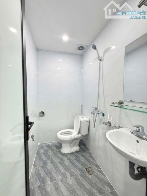 SIÊU HIẾM TOÀ NHÀ DÒNG PHỐ DỊCH VỌNG CẦU GIẤY LÔ GÓC 7TẦNG DOANH THU 65tr/th - 7