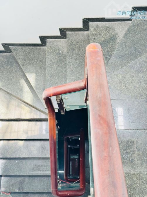 NHỈNH 5 TỶ,CẦN BÁN NHANH NHÀ ĐẸP 5 TẦNG BÙI QUANG LÀ GÒ VẤP,4*10M,DÒNG TIỀN 30 TRIỆU/THÁNG - 7