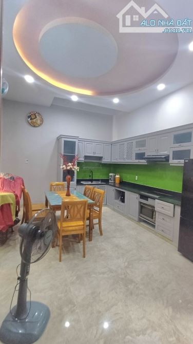 ✈️✈️✈️ GẤP GIẢM 300 TRIỆU. GIÁ MỚI 7.3 TỶ BL.  💥 MỘT CĂN DUY NHẤT - NHÀ 4 TẦNG MỚI ĐẸP - - 8