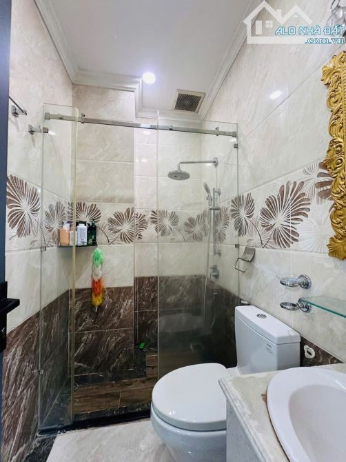 Biệt thự 2MT An Hội P13.DT 7mx21m. 1 trệt 1 lửng 2 Lầu ST Giá chỉ 15,5 tỷ TL - 8