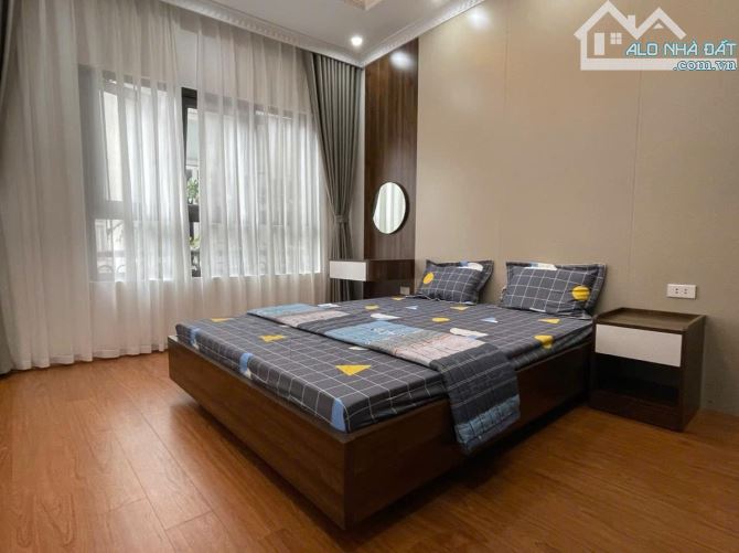 VÕNG THỊ THÔNG THUỴ KHUÊ, MẶT NGÕ KINH DOANH DÂN XÂY 30m RA PHỐ , 4 TẦNG 40m MT 6m 9.5 Tỷ - 8