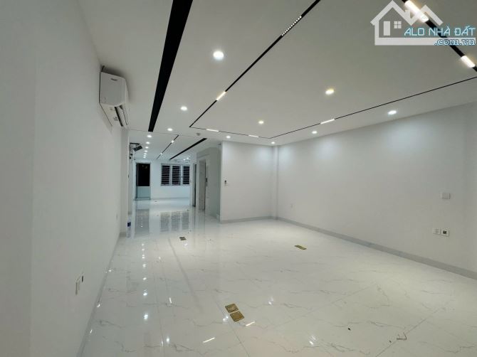 CẦN BÁN GẤP LK - 6 TẦNG - NHÀ ĐẸP LONG LANH - KINH DOANH - THANG MÁY - 8