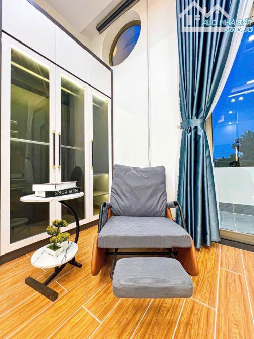 NẮM CHÍNH CHỦ BÁN NHÀ 3 TẦNG MẶT TIỀN ĐƯỜNG D4 KHU HỒNG LOAN - 8