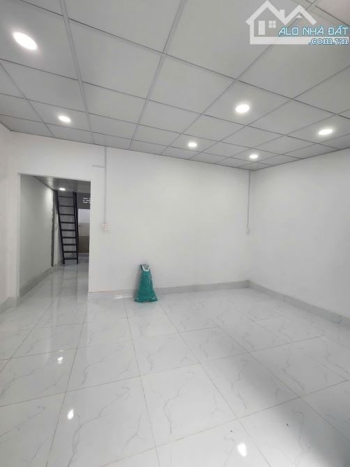 NẮM CHÍNH CHỦ BÁN NHÀ GÁC LỬNG HẺM LÀNG HOA KIỂN BÀ BỘ - 8