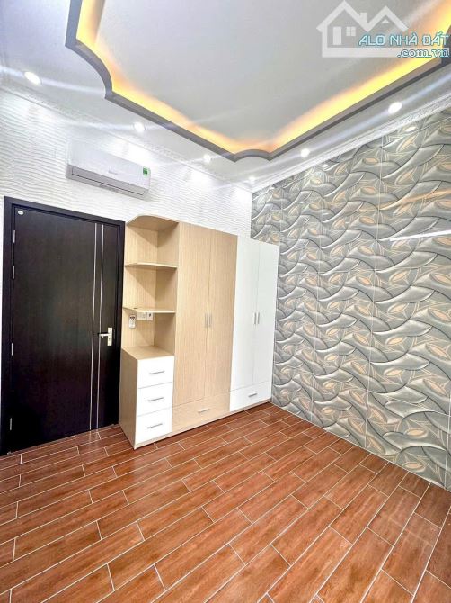 NẮM CHÍNH CHỦ BÁN NHÀ 2 TẦNG HẺM 28 HUỲNH PHAN HỘ - 8