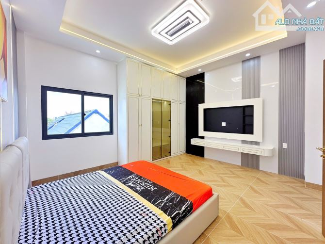 NẮM CHÍNH CHỦ BÁN NHÀ 3 TẦNG MẶT TIỀN ĐƯỜNG D1 KHU HỒNG LOAN - 8
