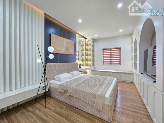 🏠 Bán homestay 4 tầng hồ bơi đường tô tô tránh nhau gần biển Mỹ Khê. Phước Mỹ. Sơn Trà. Đ - 8