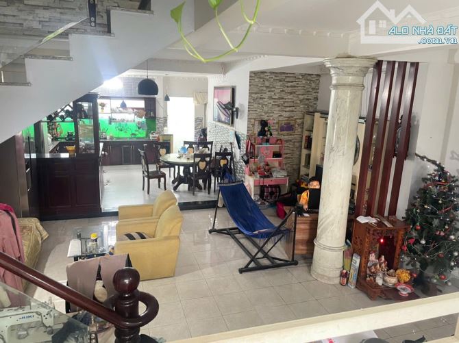 Biệt thự mini mặt tiền ngay Hương Lộ 2 Bình Trị Đông 7x26m có hầm nhỉnh 13tỷ - 8