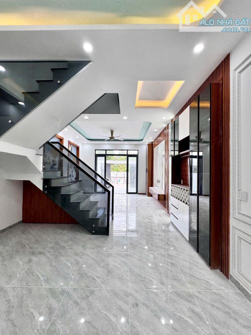 Bán nhà 1 trệt 1 lầu sổ riêng thổ cư p. Hoá An - 9