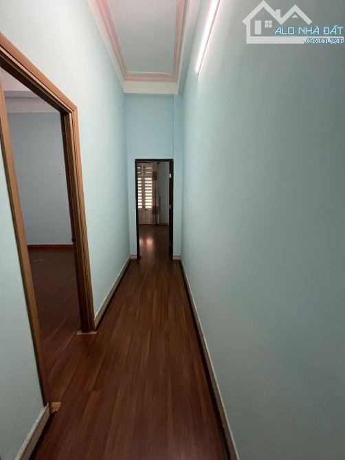 HÀNG HIẾM! Bán nhà 2.5 tầng MT Đa Mặn 5 ngay Bùi Tá Hán, Nam Việt Á - 90m2 - Giá 7 tỷ x - 9
