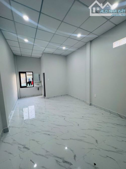 NHÀ ĐẸP 2 TẦNG 64M2(4X16)-CƯ XÁ PHÚ LÂM A-GIÁ 6.1 TỶ - 9