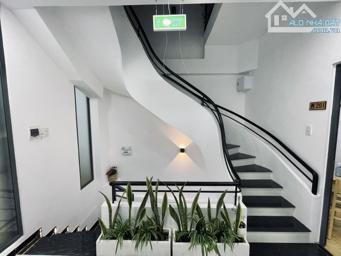 Siêu Phẩm CHDV Gò Vấp – Mặt Tiền Khủng 6.1m – 17 Phòng – Dòng Tiền 6% /năm - DT 129 m2 - 9