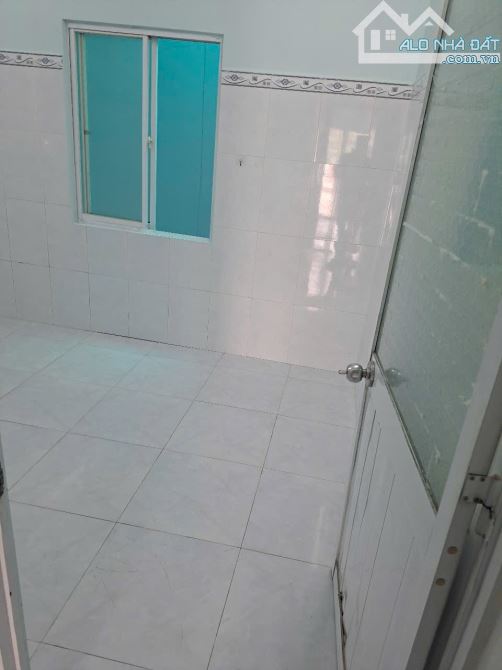 Bán gấp nhà 1 lầu mặt tiền đường ngay sau chợ Đông Thạnh giá 1 tỷ 650 triệu - 9
