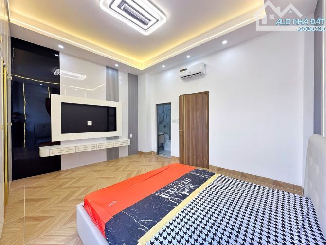 NẮM CHÍNH CHỦ BÁN NHÀ 3 TẦNG MẶT TIỀN ĐƯỜNG D1 KHU HỒNG LOAN - 9