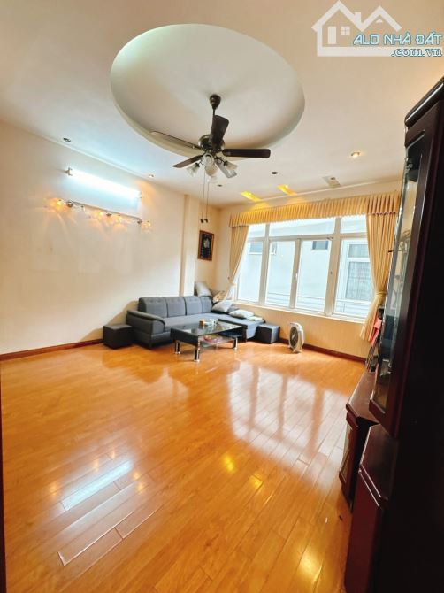 BÁN NHÀ 6 TẦNG 55M2 - CẦU GIẤY - GIÁ 13.5 TỶ - 9