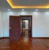 Chỉ 5.x tỷ sở hữu ngay nhà 5 tầng,6 ngủ đẹp long lanh,Vân Canh,gần trường C1,C2,chợ