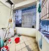 Nhà Phố Hào Nam, gần phố, 25m, 5 tầng,  cách phố vài nhà.