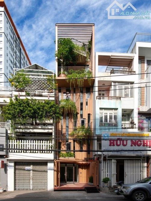 🏮 Bán Nhà mặt Phố Nguyễn Trường Tộ, Ba Đình, ôtô 2 chiều, mặt tiền, vỉa hè rộng KD đỉnh