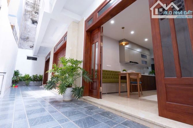💥 Bán nhà Gan Mặt Phố - Nguyễn Lam Phúc Đồng Long Biên 41m+ Nhà 5 tầng -giá 6,67tỷ