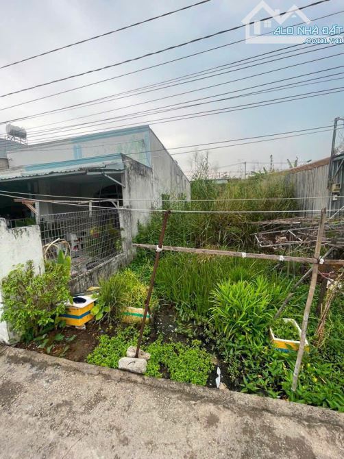 🌹🌹🌹LÔ ĐẤT ĐẸP - CÁCH HẺM Ô TÔ 30M - CÁCH MT NGUYỄN VĂN TẠO 100M - 137M2 ĐẤT Ở - GIÁ CHỈ